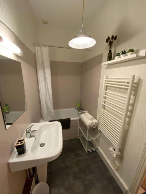 בורדו Charmante Maisonnette Jardin Triangle D'Or מראה חיצוני תמונה